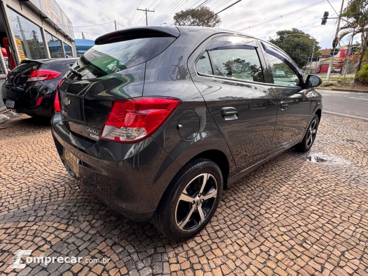 ONIX HATCH LT 1.0 8V FlexPower 5p Mec.