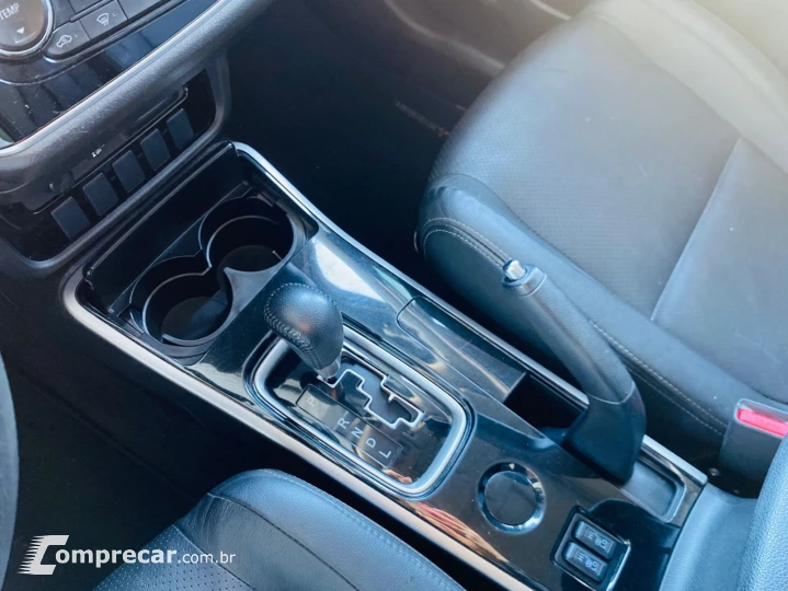 OUTLANDER 2.0 Comfort 16V