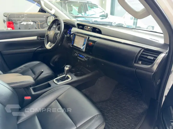 HILUX 2.8 D-4d Turbo CD SRX 4X4