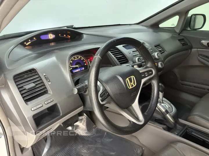 CIVIC 1.8 LXL 16V