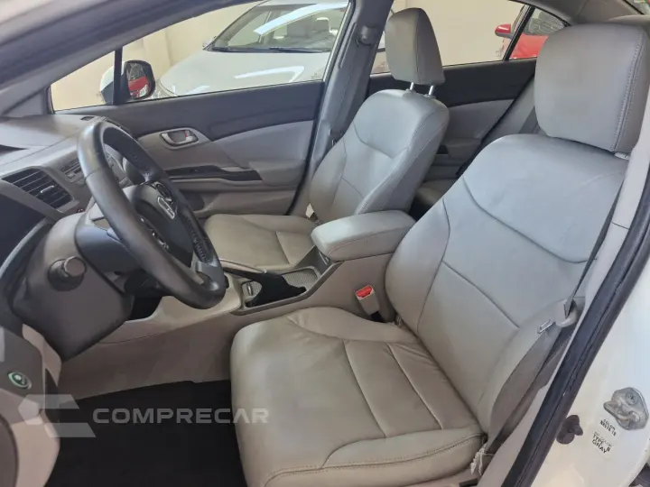 Civic 1.8 16V 4P LXS AUTOMÁTICO