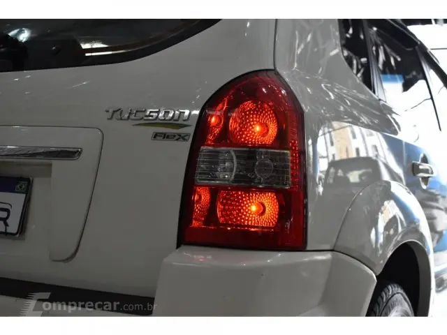 TUCSON - 2.0 MPFI GLS 16V 143CV 2WD 4P AUTOMÁTICO