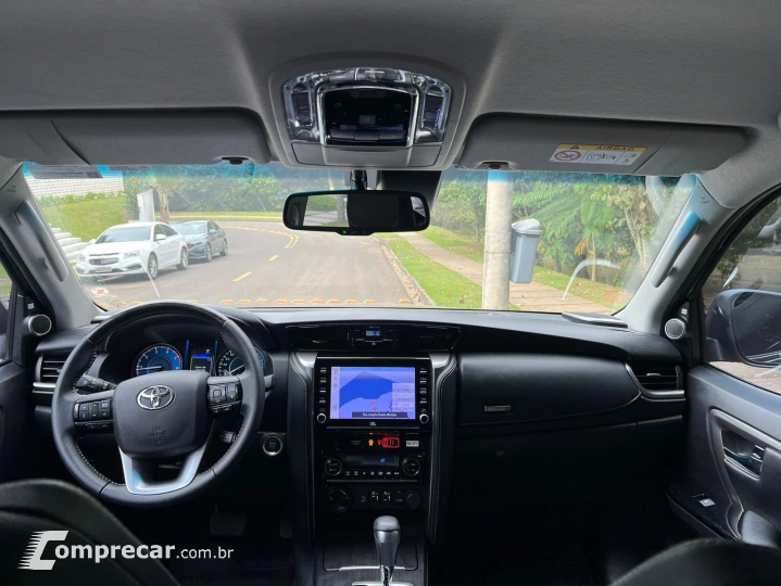 HILUX SW4 3.0 SRV 4X4 7 Lugares 16V Turbo Intercooler