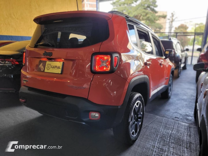 RENEGADE 2.0 16V Turbo Trailhawk 4X4