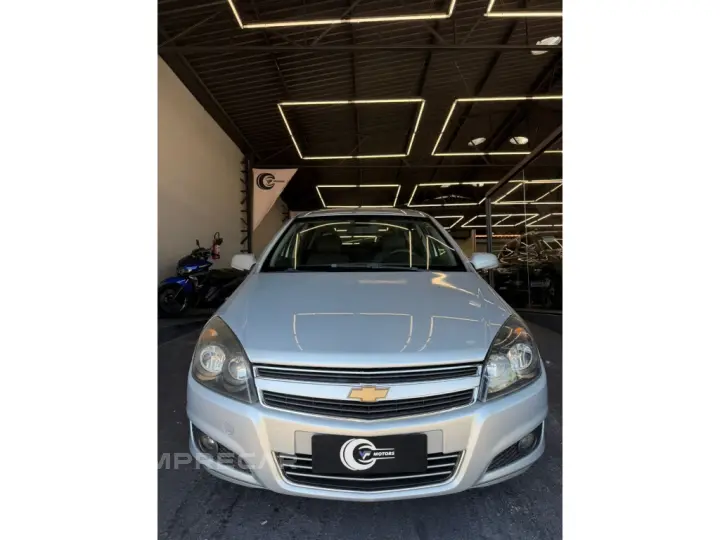 VECTRA 2.0 MPFI GT-X HATCH 8V FLEX 4P AUTOMÁTICO