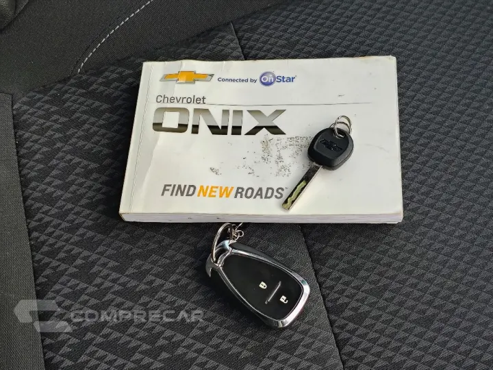 ONIX HATCH LT 1.0 12V Flex 5p Mec.