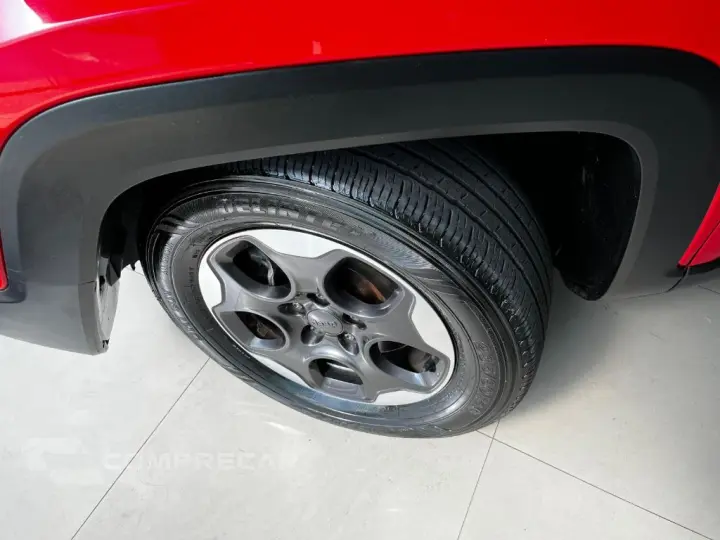 Renegade Sport 1.8 4x2 Flex 16V Aut.