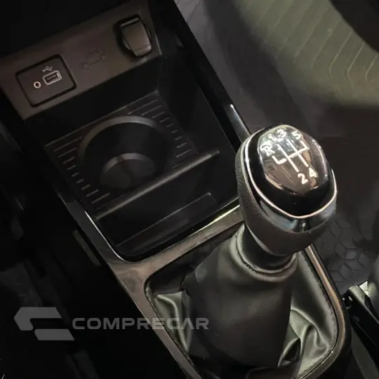 KWID Intense 1.0 Flex 12V 5p Mec.