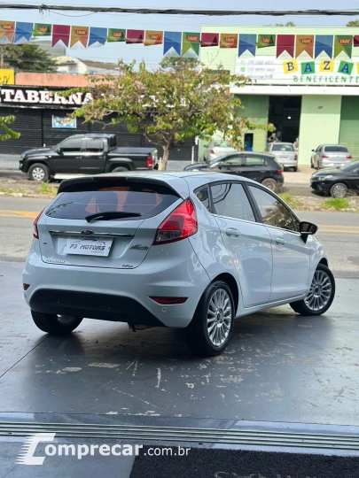FIESTA 1.6 Titanium Hatch 16V