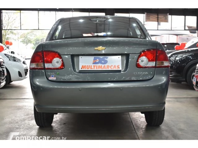 CLASSIC - 1.0 MPFI LS 8V 4P MANUAL