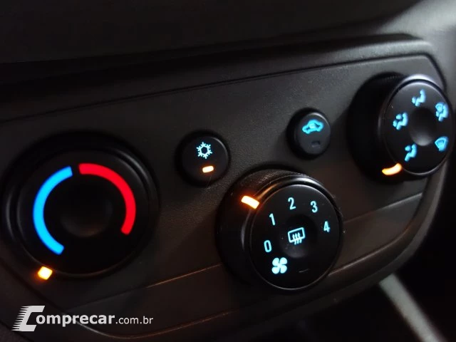 SPIN - 1.8 ADVANTAGE 8V 4P AUTOMÁTICO