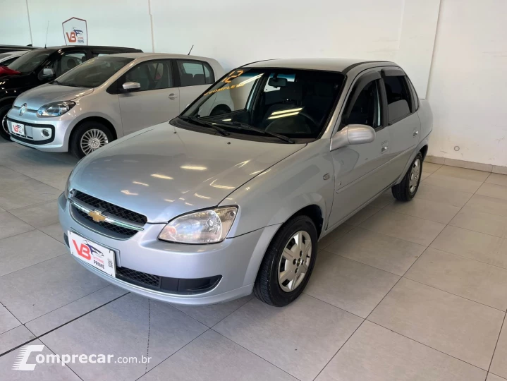 CLASSIC 1.0 MPFI LS 8V FLEX 4P MANUAL