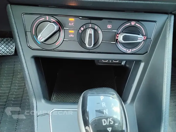 NIVUS 1.0 200 TSI TOTAL FLEX SENSE AUTOMÁTICO