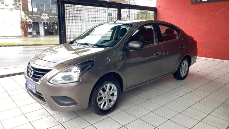 NISSAN VERSA 1.6 16V SV