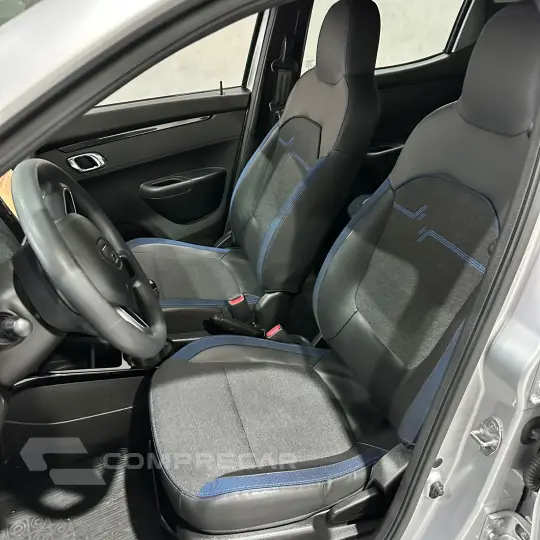 Kwid KWID Intense 1.0 Flex 12V 5p Mec.