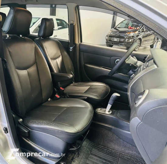 LIVINA 1.8 SL X-gear 16V