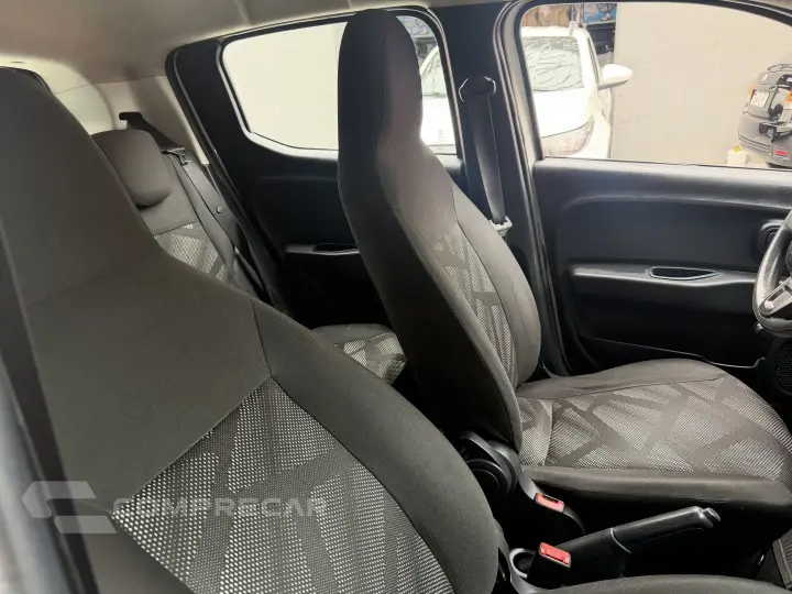 MOBI 1.0 8V EVO FLEX EASY MANUAL