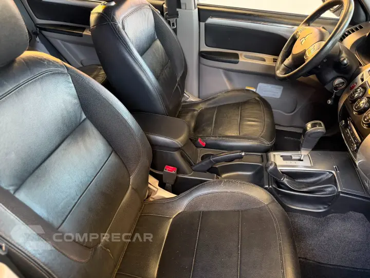 Pajero DAKAR HPE 3.2 4x4 T.I Dies 5p Aut