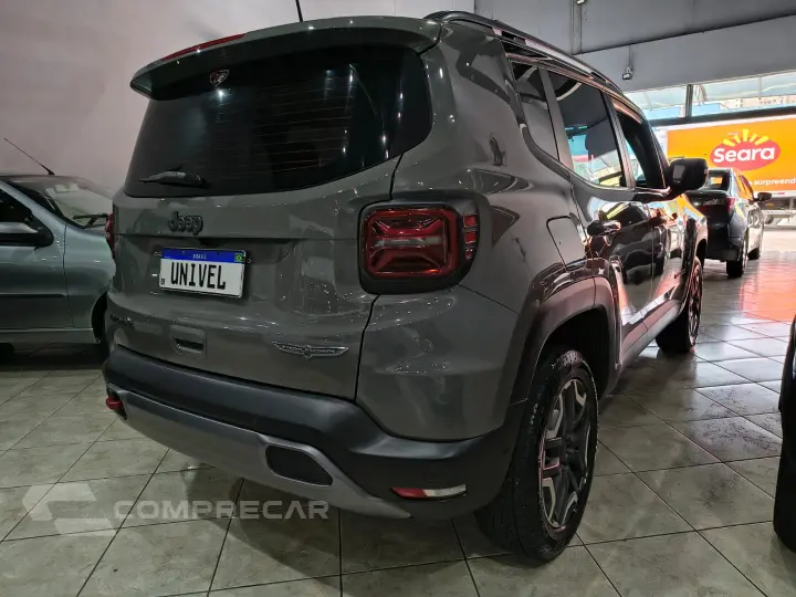 RENEGADE TRAILHAWK  4X4