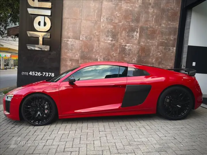 R8 5.2 FSI Coupe Plus Quattro V10 40V S Tronic