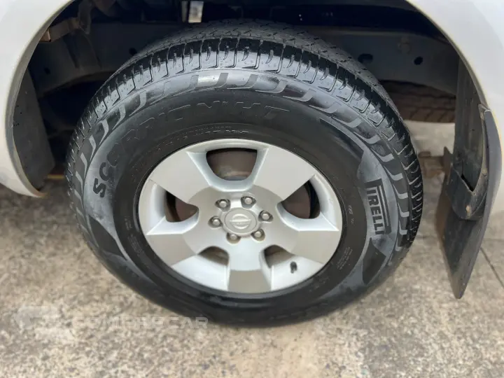 FRONTIER 2.5 SE 4X2 CD Turbo Eletronic