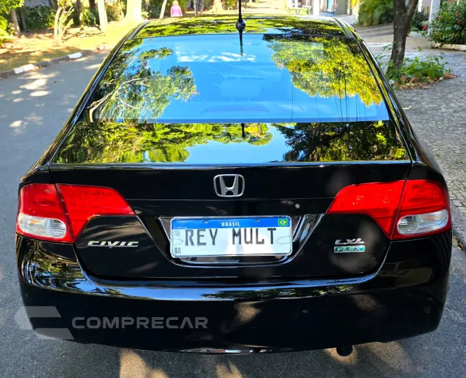 CIVIC 1.8 LXL 16V