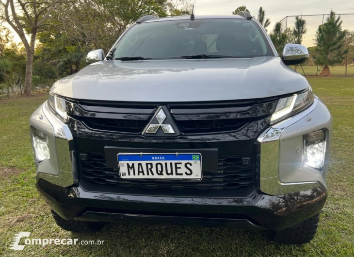 L200 TRITON 2.4 16V Turbo Sport Hpe-s CD 4X4