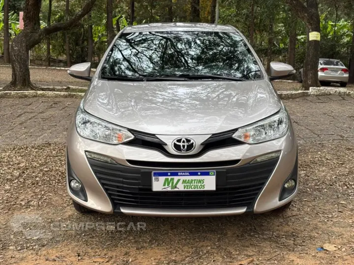 YARIS 1.5 16V FLEX SEDAN XL PLUS TECH MULTIDRIVE