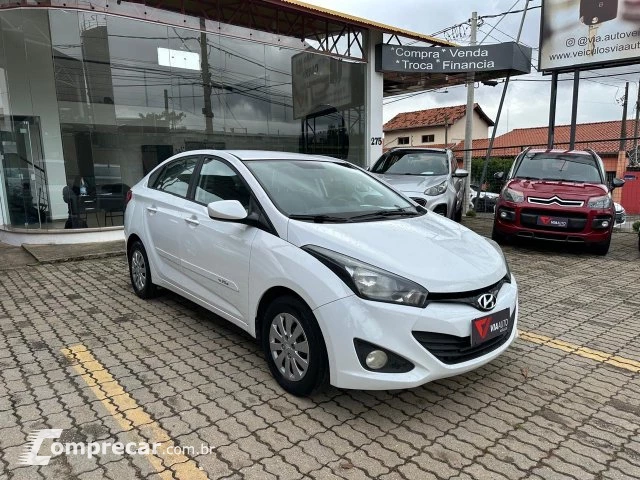 HB20S - 1.6 COMFORT PLUS 16V 4P MANUAL