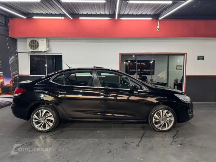 C4 Sedan 1.6 16V 4P LOUNGE EXCLUSIVE THP TURBO AUTOMÁTICO