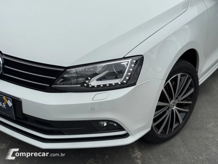 Jetta 2.0 4P TSI HIGHLINE 211 CV AUTOMÁTICO