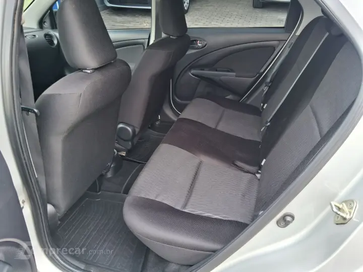 Etios Sedan 1.5 16V 4P FLEX X AUTOMÁTICO