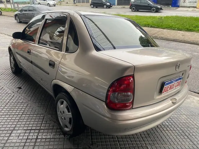 CLASSIC - 1.0 MPFI SPIRIT 8V 4P MANUAL