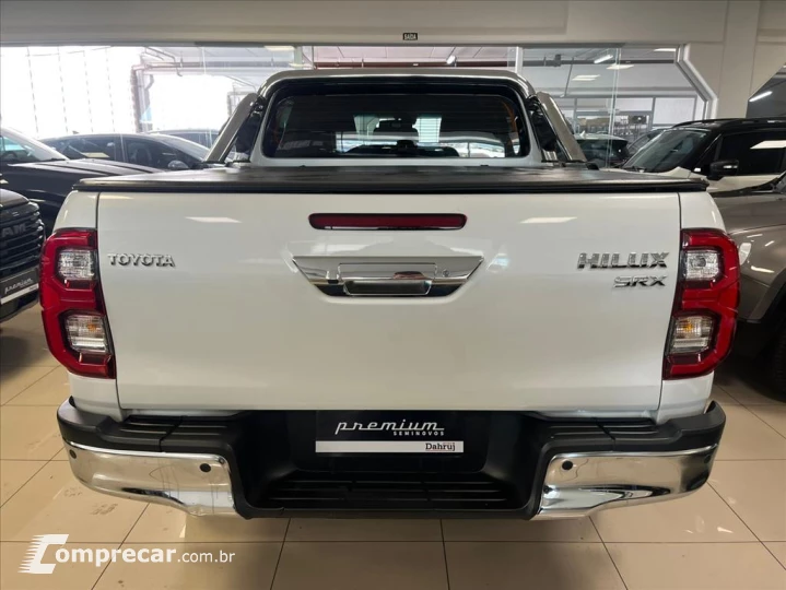 HILUX 2.8 D-4D TURBO DIESEL CD SRX 4X4 AUTOMÁTICO
