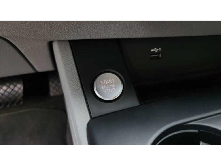 A4 2.0 TFSI MHEV PRESTIGE S TRONIC