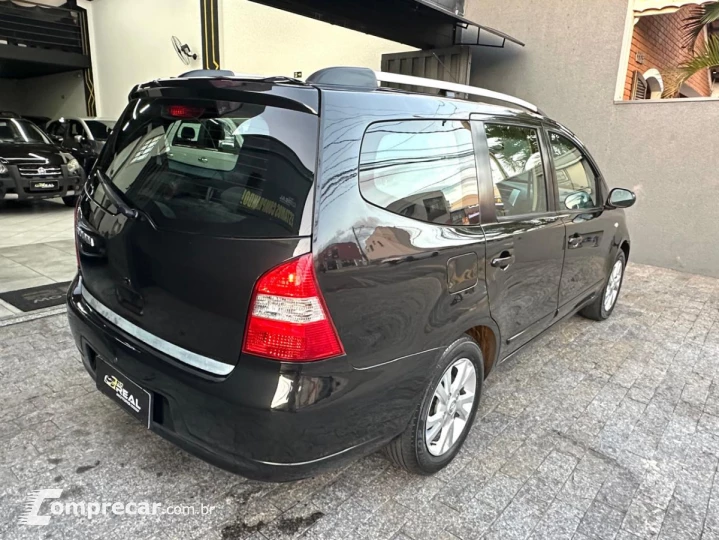 LIVINA GRAND SL 1.8 16V Flex Fuel Aut.