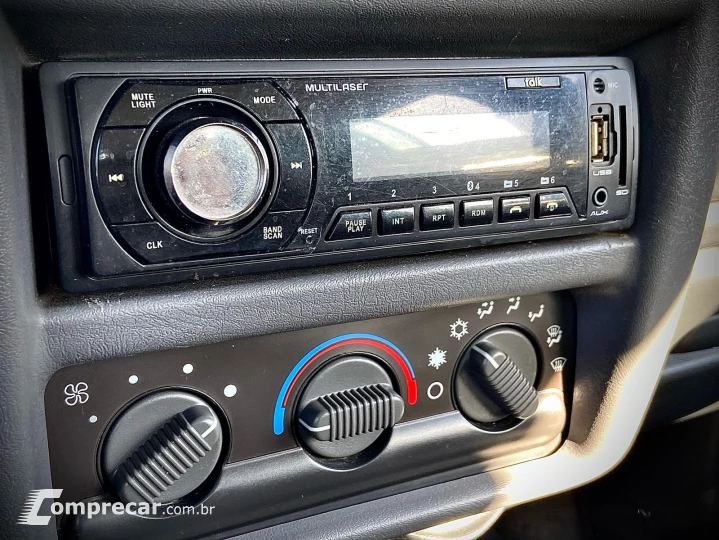 S10 2.4 MPFI Executive 4X2 CD 8V