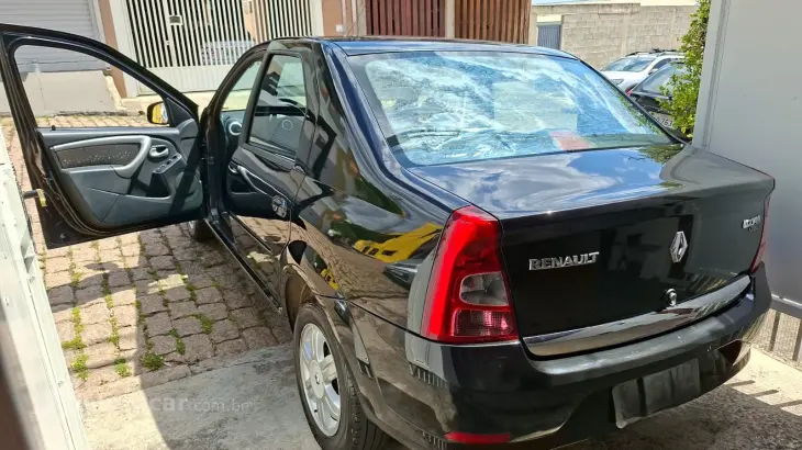 LOGAN 1.6 Expression 8V