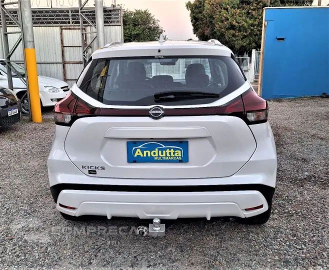 Kicks 1.6 16V 4P FLEXSTART SENSE XTRONIC AUTOMÁTICO CVT