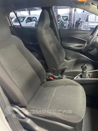 ONIX HATCH LT 1.0 12V FLEX 5P MEC