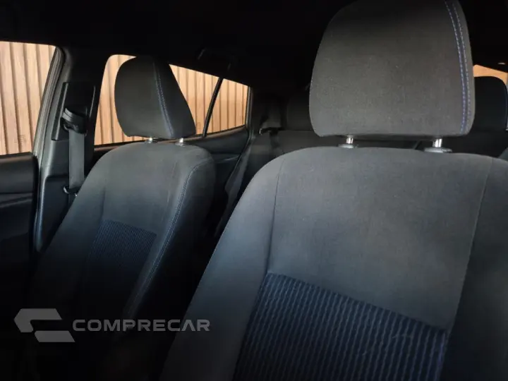 YARIS 1.3 16V FLEX XL MANUAL