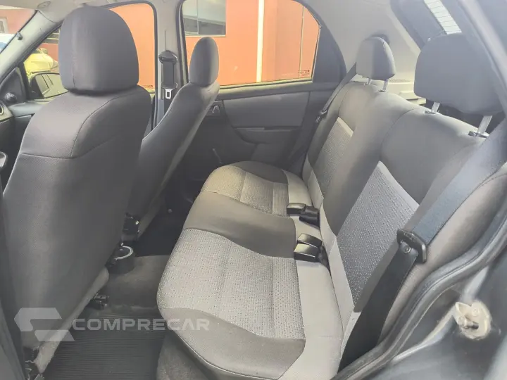 CELTA 1.0 MPFI LT 8V