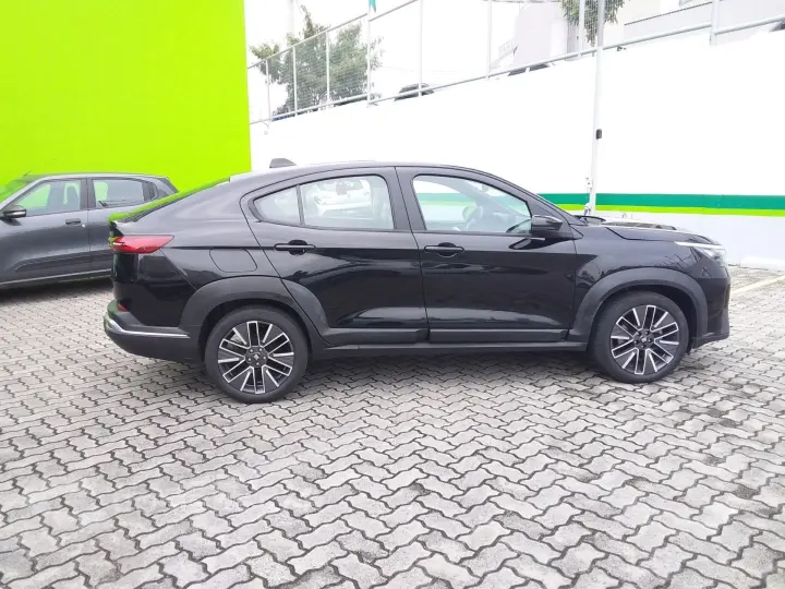 FASTBACK 1.0 TURBO 200 HYBRID AUDACE CVT