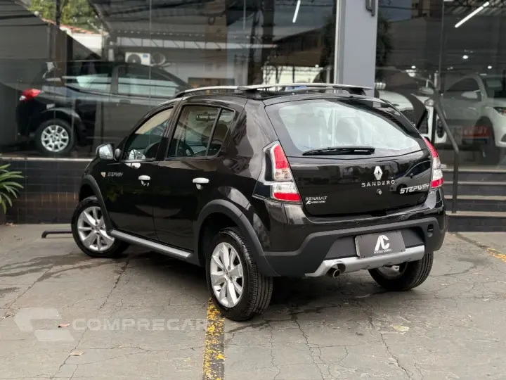 SANDERO STEPWAY Hi-Power 1.6 8V 5p
