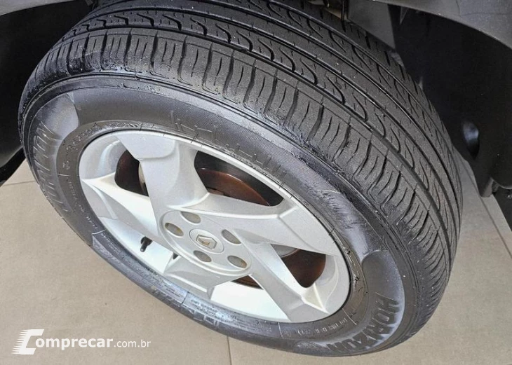 DUSTER 16 E 4X2