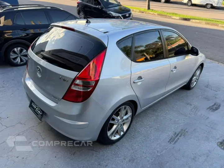i30 2.0 16V 145cv 5p Mec.