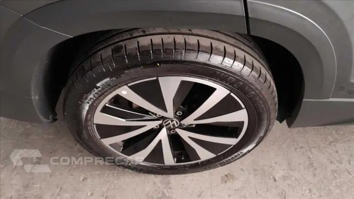 TAOS 1.4 250 TSI TOTAL FLEX HIGHLINE AUTOMÁTICO
