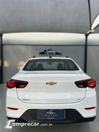 ONIX SEDAN Plus LT 1.0 12V Flex 4p Mec.