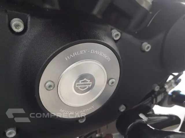 SPORTSTER XL 883N IRON - Custom