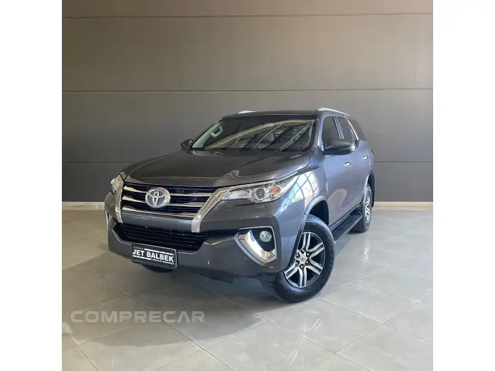 HILUX SW4 2.7 SRV 7 LUGARES 4X2 16V FLEX 4P AUTOMÁTICO